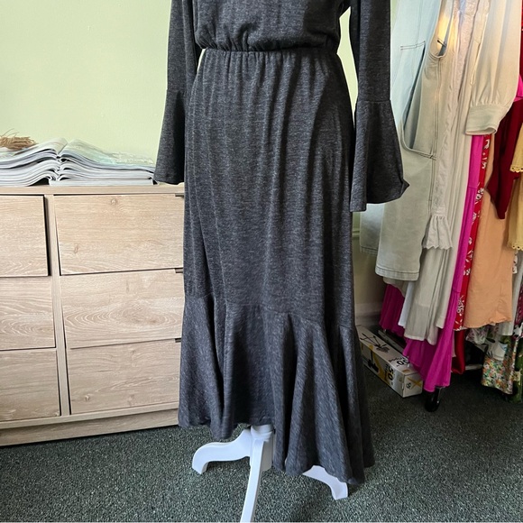 JOE FRESH Grey Long-Sleeve Jersey Stretch Modest Dress Ruffle Hem Bell Sleeve S - Picture 10 of 16